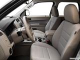  Front seats from Drivers Side photo